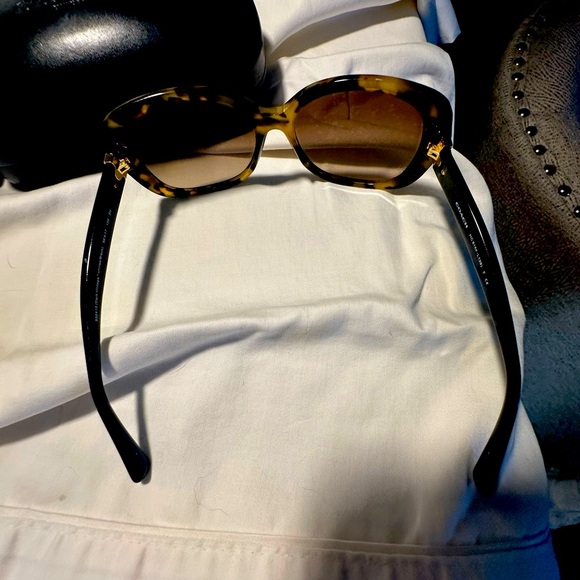 Coach sunglasses - Picture 8 of 9